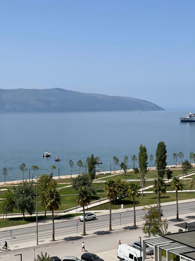 Rias Seaside Apartments Vlore Luaran gambar