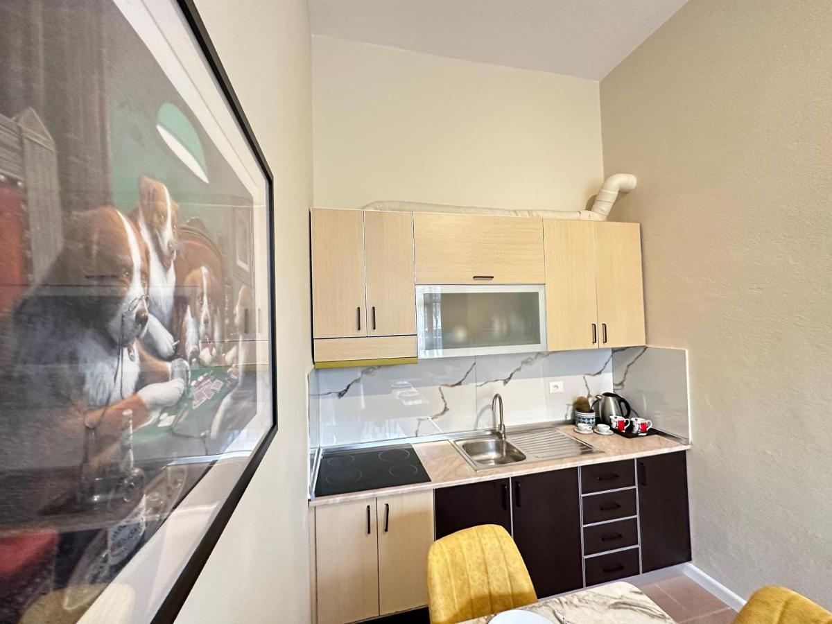 Rias Seaside Apartments Vlore Luaran gambar