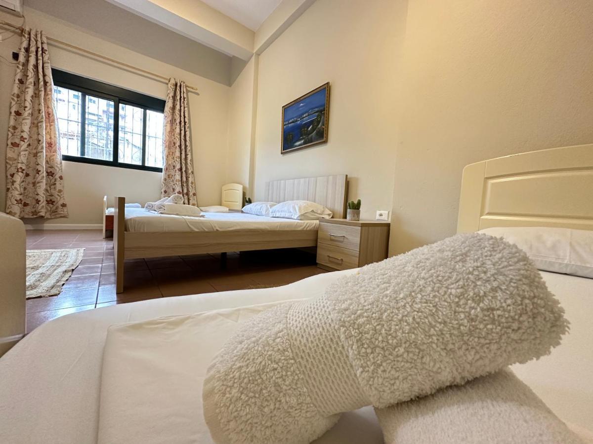 Rias Seaside Apartments Vlore Luaran gambar